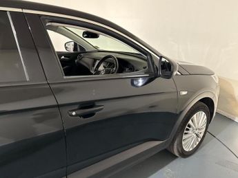 VAUXHALL GRANDLAND X 1.2 Turbo Sport Nav Euro 6 (s/s) 5dr