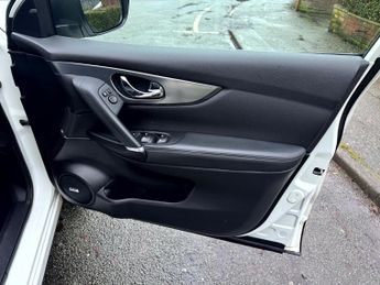 NISSAN QASHQAI 1.2 DIG-T Tekna+