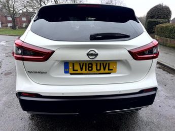 NISSAN QASHQAI 1.2 DIG-T Tekna+