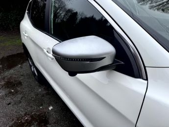 NISSAN QASHQAI 1.2 DIG-T Tekna+