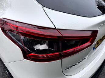 NISSAN QASHQAI 1.2 DIG-T Tekna+