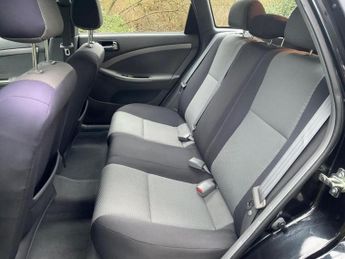 CHEVROLET LACETTI 1.8 SX 5dr