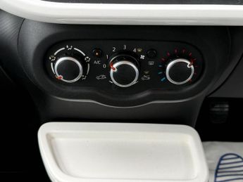 RENAULT TWINGO 0.9 TCe ENERGY Dynamique Euro 6 (s/s) 5dr