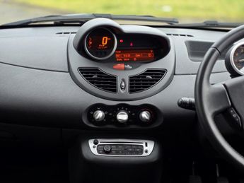 RENAULT TWINGO 1.2 Dynamique 1.2 16V 75