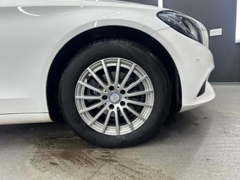 MERCEDES-BENZ C CLASS 1.6 C200d SE G-Tronic+ Euro 6 (s/s) 4dr