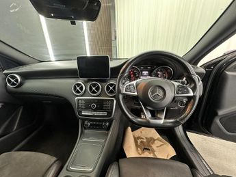 MERCEDES-BENZ A CLASS 1.5 A180d AMG Line (Executive) 7G-DCT Euro 6 (s/s) 5dr