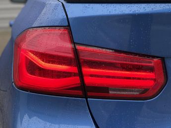 BMW 3 SERIES 2.0 320d xDrive M Sport Saloon