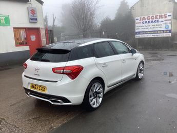 CITROEN DS5 2.0 h e-HDi Airdream DSport EGS6 4WD Euro 5 (s/s) 5dr