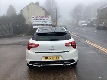 CITROEN DS5 2.0 h e-HDi Airdream DSport EGS6 4WD Euro 5 (s/s) 5dr