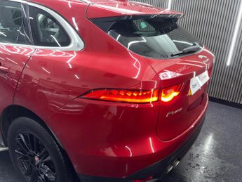 JAGUAR F-PACE 2.0 D180 Portfolio Auto AWD Euro 6 (s/s) 5dr