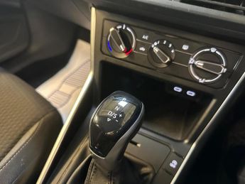 VOLKSWAGEN POLO 1.0 TSI Life DSG Euro 6 (s/s) 5dr