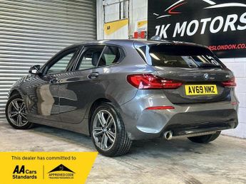 BMW 1 SERIES 1.5 118i Sport DCT Euro 6 (s/s) 5dr