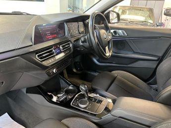 BMW 1 SERIES 1.5 118i Sport DCT Euro 6 (s/s) 5dr