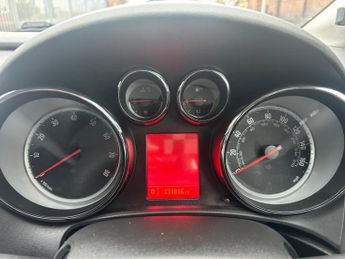 VAUXHALL ASTRA 1.6 i Design