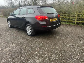 VAUXHALL ASTRA 1.6 i Design
