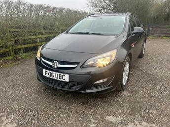 VAUXHALL ASTRA 1.6 i Design
