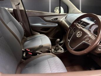 VAUXHALL MOKKA 1.6 Exclusiv 2WD Euro 5 (s/s) 5dr
