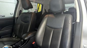 NISSAN LEAF 30kWh Tekna Electric Automatic Silver 5dr SATNAV+HEATEDLEATHER+8
