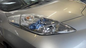 NISSAN LEAF 30kWh Tekna Electric Automatic Silver 5dr SATNAV+HEATEDLEATHER+8