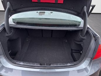 BMW 3 SERIES 2.0 320d SE Saloon