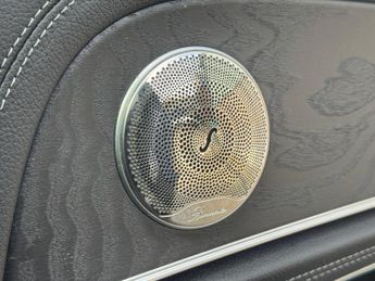 MERCEDES-BENZ E CLASS E220d 4Matic AMG Line Premium 4dr 9G-Tronic