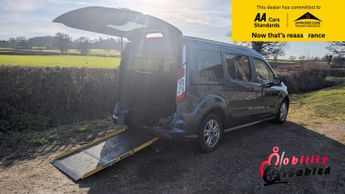 Ford Tourneo Titanium AUTOMATIC Wheelchair Accessible
