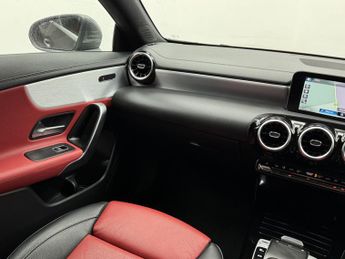 MERCEDES-BENZ CLA 1.3 CLA180 AMG Line