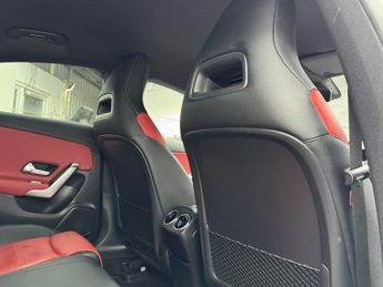 MERCEDES-BENZ CLA 1.3 CLA180 AMG Line