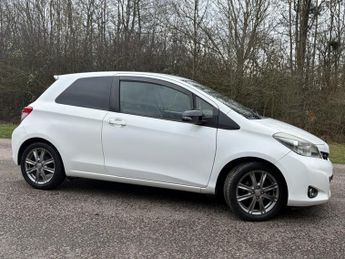 Toyota Yaris 1.3 Dual VVT-i SR