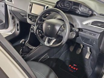 PEUGEOT 208 1.2 PureTech Active Euro 6 5dr