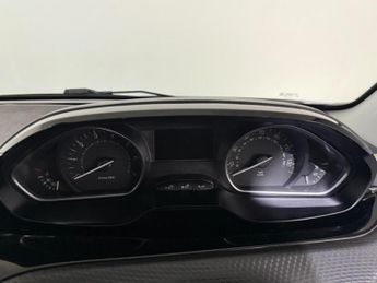 PEUGEOT 208 1.2 PureTech Signature Euro 6 (s/s) 5dr
