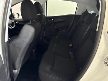 PEUGEOT 208 1.2 PureTech Signature Euro 6 (s/s) 5dr