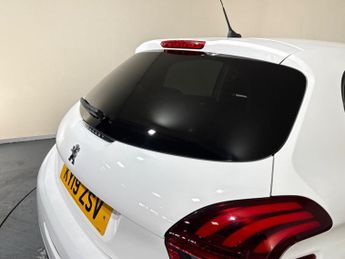 PEUGEOT 208 1.2 PureTech Signature Euro 6 (s/s) 5dr