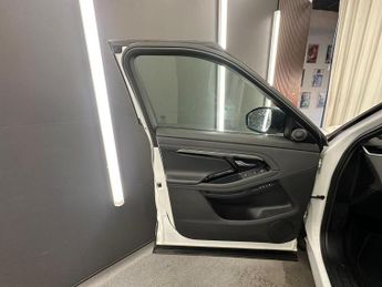 LAND ROVER RANGE ROVER EVOQUE 2.0 D180 SE Auto 4WD Euro 6 (s/s) 5dr