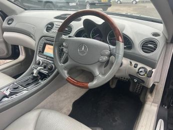MERCEDES-BENZ 180 