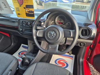 VOLKSWAGEN UP! 1.0 BlueMotion Tech Move up!