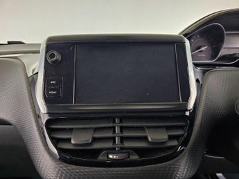 PEUGEOT 208 1.2 PureTech Signature Euro 6 (s/s) 5dr