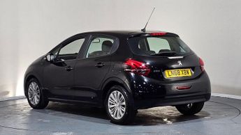 PEUGEOT 208 1.2 PureTech Signature Euro 6 (s/s) 5dr