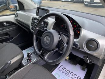 VOLKSWAGEN UP! 1.0 High up! ASG