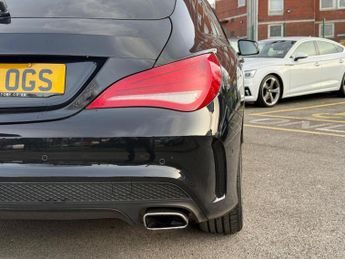 MERCEDES-BENZ CLA 2.1 CLA200d AMG Sport Shooting Brake 7G-DCT Euro 6 (s/s) 5dr