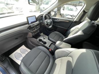 FORD KUGA 1.5 EcoBlue Titanium