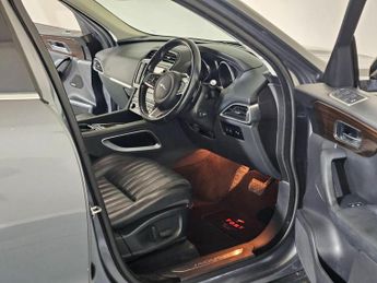 JAGUAR F-PACE 2.0 D180 Portfolio Auto AWD Euro 6 (s/s) 5dr