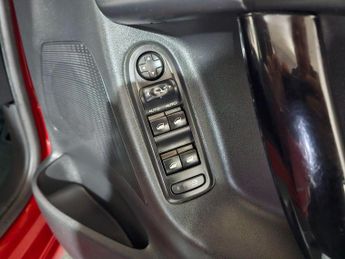 CITROEN C3 1.2 PureTech Platinum Euro 6 (s/s) 5dr