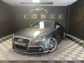 Audi TT 2.0 TFSI Black Edition