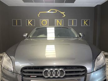 AUDI TT 2.0 TFSI Black Edition