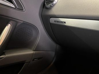 AUDI TT 2.0 TFSI Black Edition