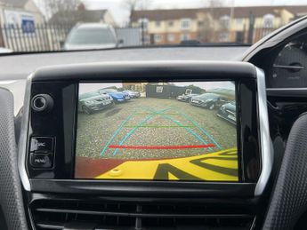 PEUGEOT 2008 1.2 PureTech GT Line