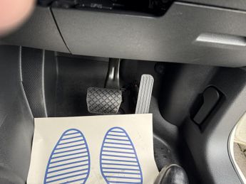 VOLKSWAGEN CADDY MAXI 2.0 TDI C20 Startline AUTOMATIC