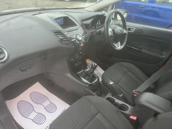 FORD FIESTA 1.0 T EcoBoost Titanium