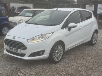 FORD FIESTA 1.0 T EcoBoost Titanium